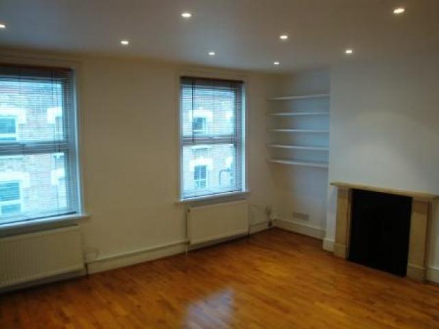 			NEW INSTRUCTION, 1 Bedroom, 1 bath, 1 reception Flat			 Kingsgate Road, WEST HAMPSTEAD